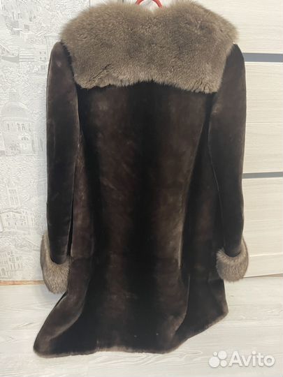 Шуба из овчины с мехом ламы