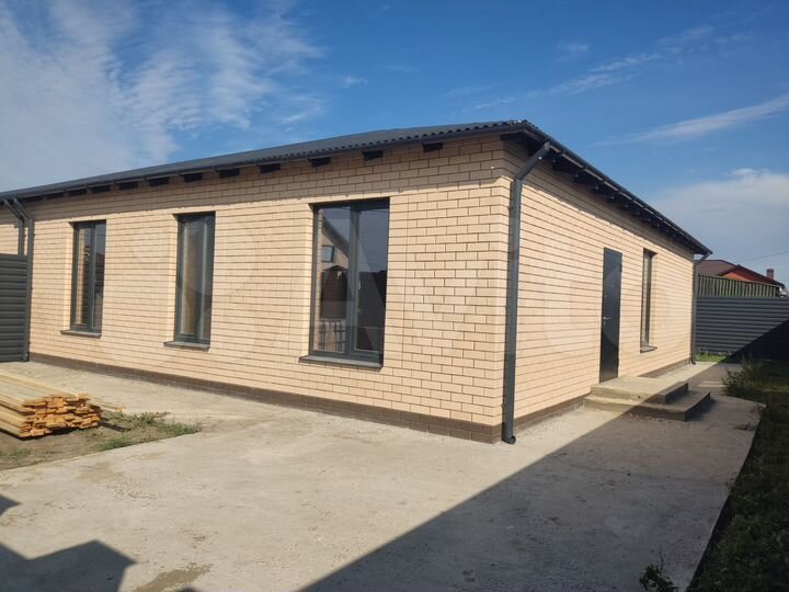 Дом 100 м² на участке 3 сот.