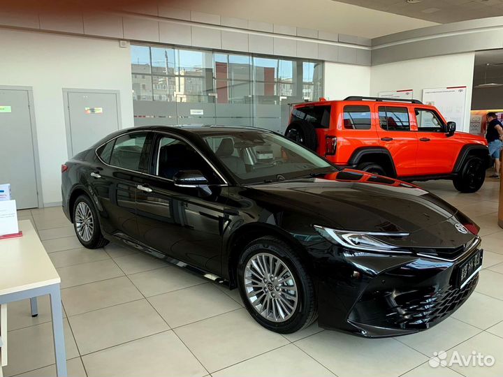 Toyota Camry 2.0 CVT, 2024