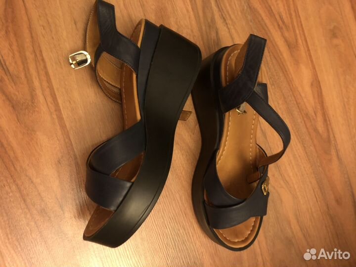 Босоножки женские 37 размер