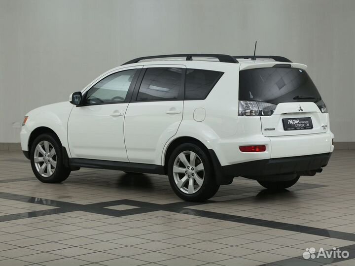 Mitsubishi Outlander 2 CVT, 2011, 232 500 км
