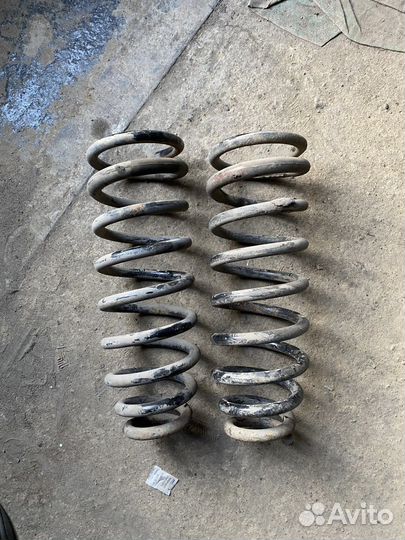Передние пружины Hyundai Sonata EF 2.7