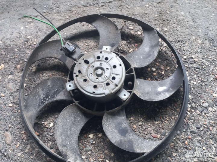 Вентилятор охлаждения renault 2009-2014г