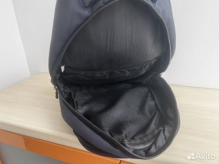 Рюкзак школьный