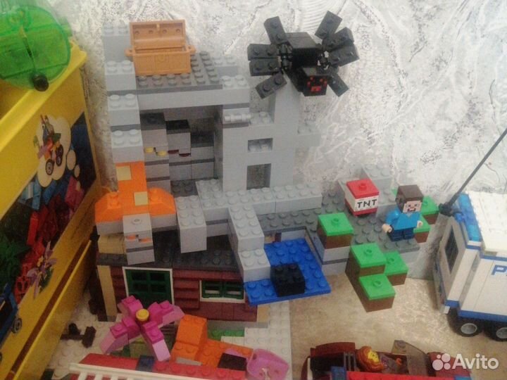 Много Lego City и др