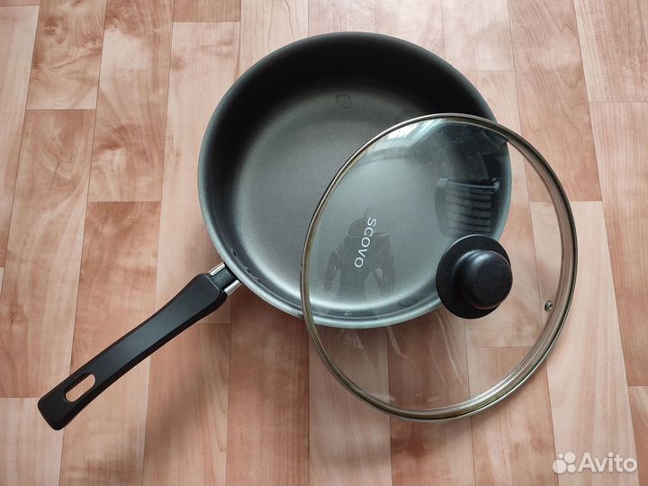 Сковорода (сотейник) д.26 с крышкой, антипригарный