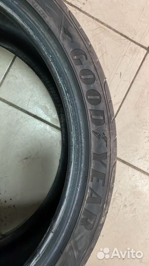 Goodyear Eagle F1 Asymmetric 2 275/35 R20 и 275/35 R20