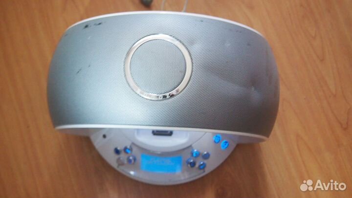 JBL док-станция On time для iPhone / iPod