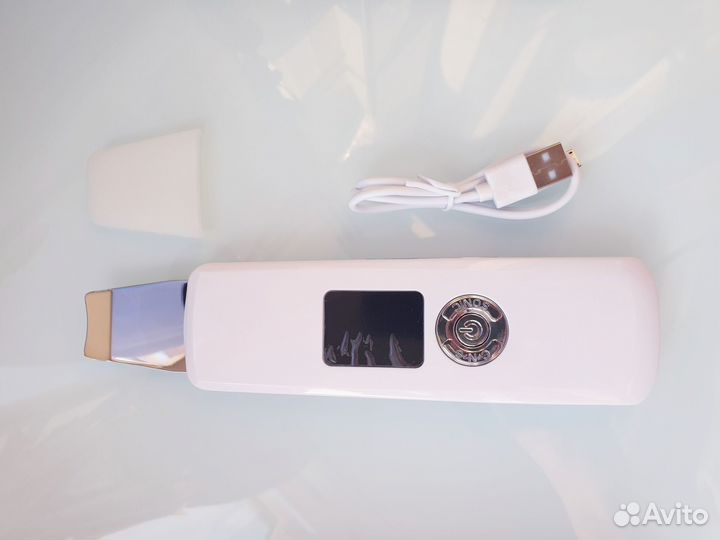 Ультразвуковой аппарат для чистки лица