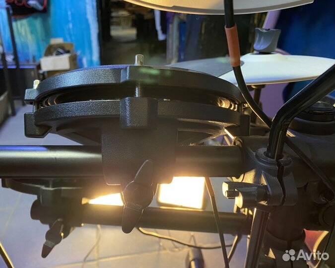 Электронная ударная установка Alesis Debut Kit