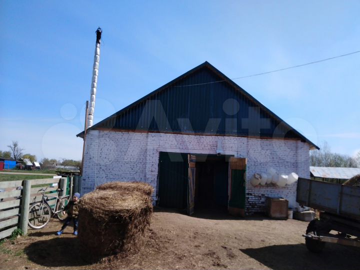 Здание, 470 м²