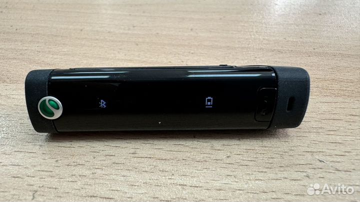 Bluetooth гарнитура Sony Ericsson MW-600