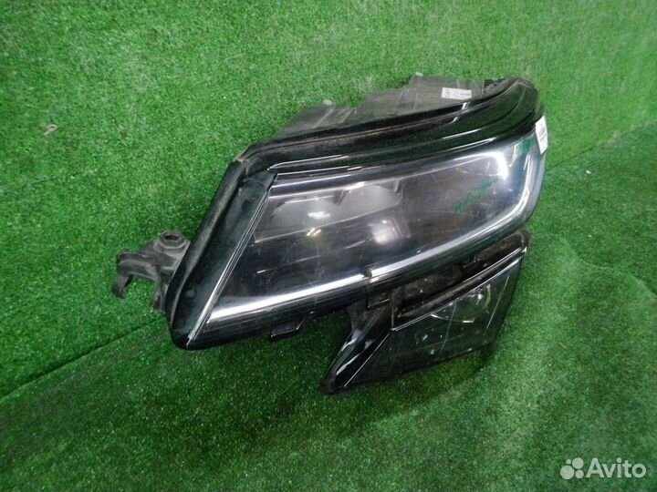 Фара левая Skoda Kodiaq