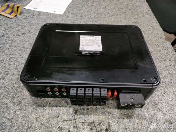 Автомобильный усилитель