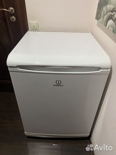 Холодильник indesit tt 85