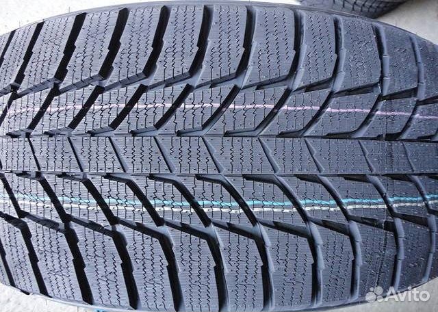 Triangle PL01 235/40 R18 95R