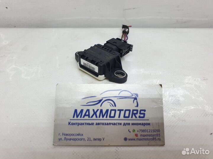 Датчик ускорения Mercedes-Benz E C207 3.0 2015