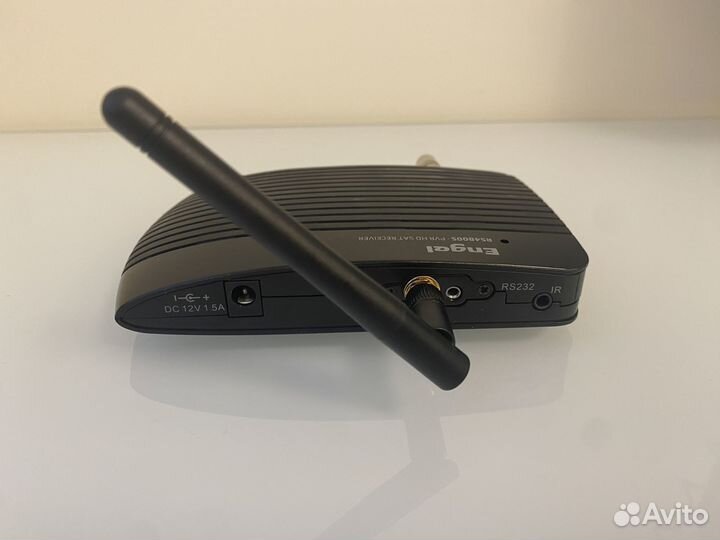 Спутниковый ресивер-медиаплеер Engel RS4800S