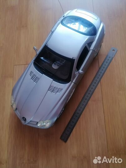 Машинка игрушка