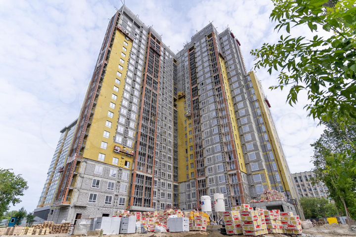2-к. квартира, 71,3 м², 3/24 эт.