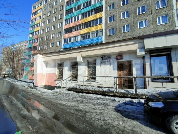 Сдам офисное помещение, 240 м²