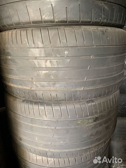 Michelin Pilot Sport 4 295/35 R21