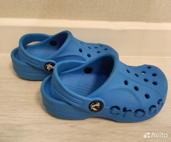 Crocs c8