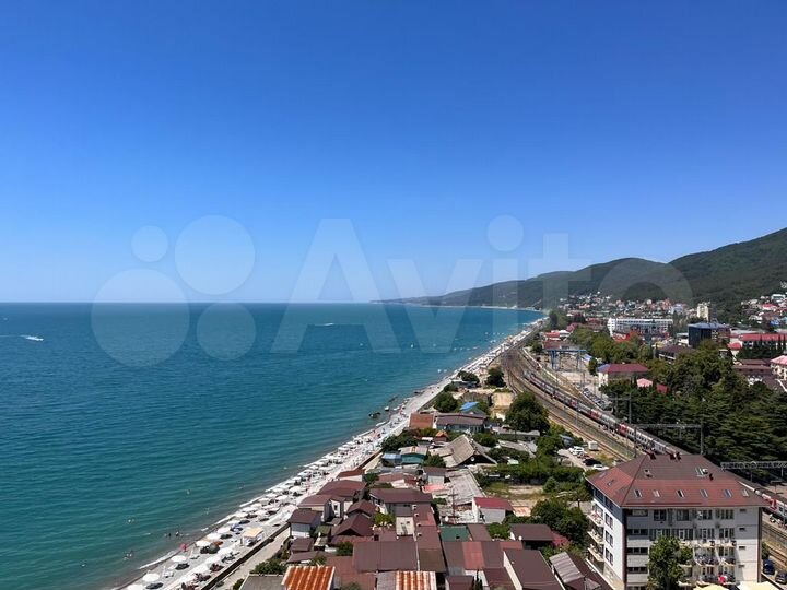 2-к. квартира, 65 м², 6/16 эт.