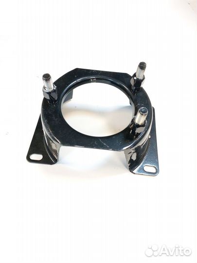 Кронштейн запаски Нива Ваз 21213, 21214, 2131