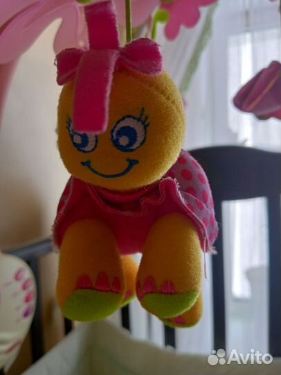 Музыкальный мобиль на кроватку tiny love