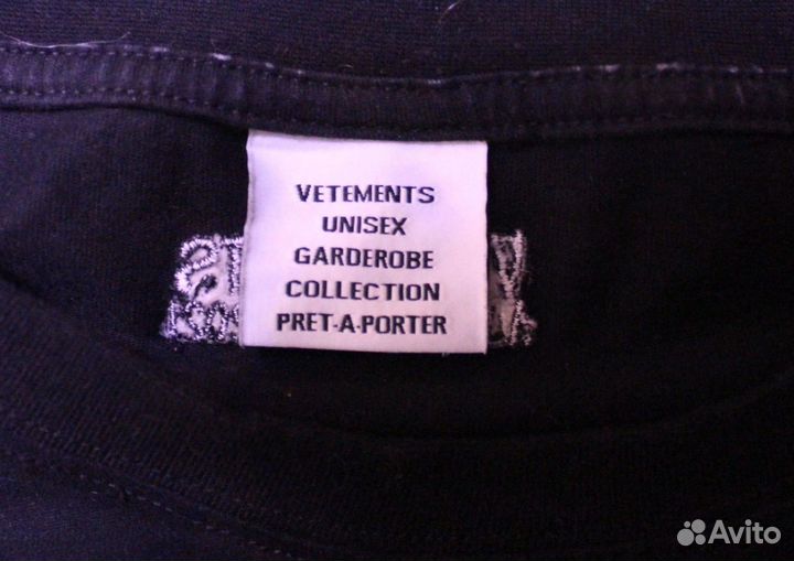 Лонгслив vetements gothic