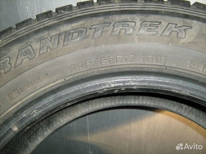 Dunlop Grandtrek AT1 225/65 R17