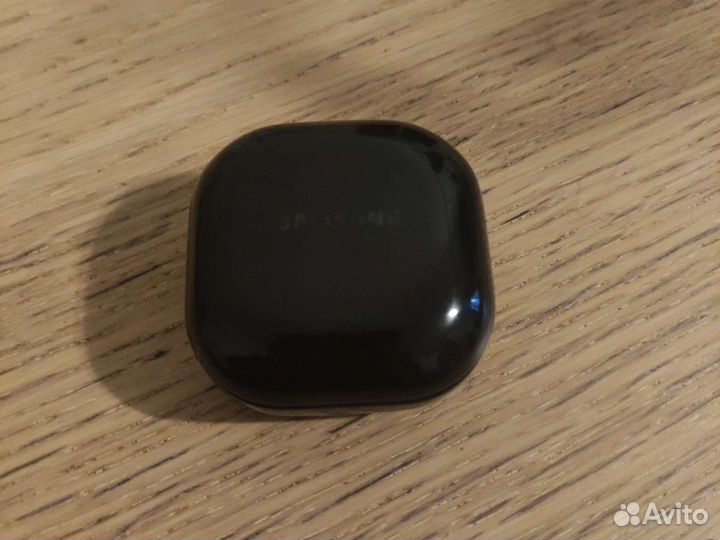 Samsung galaxy buds live