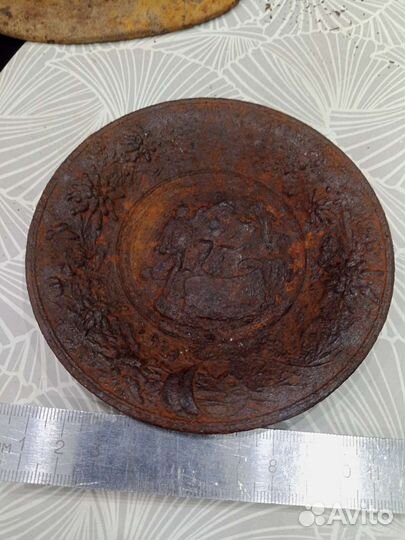 Старинное панно