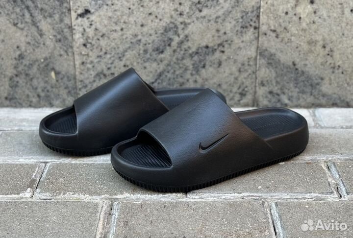 Nike Calm Slide