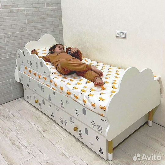 Детская кроватка от 2 лет с бортиком