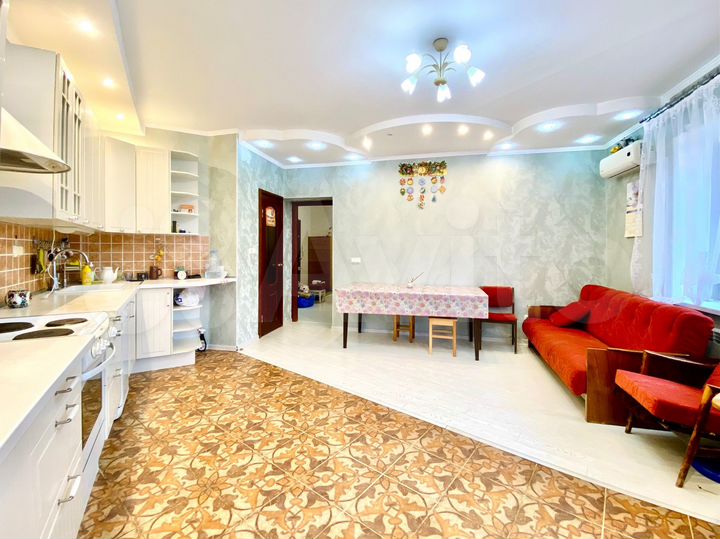 2-к. квартира, 85 м², 2/5 эт.