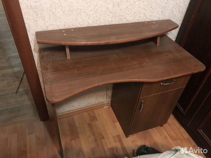 Столик тумба