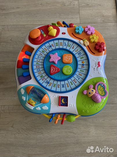 Развивающий стол