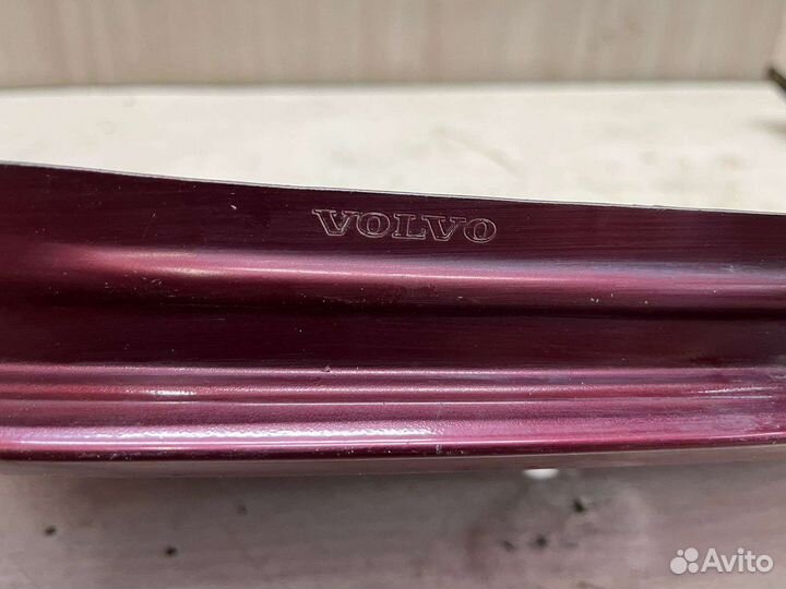 Крыло передние левое volvo xc70