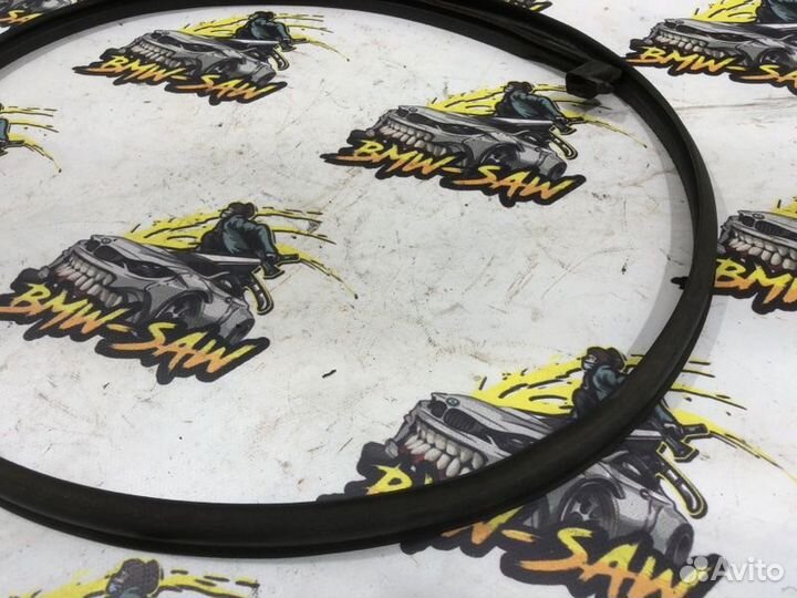 Уплотнительная резинка Audi 80 cabrio ABC 1996