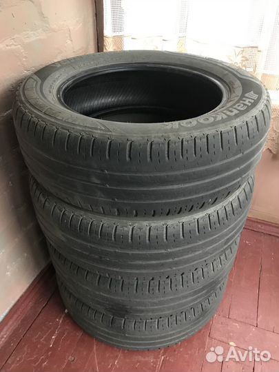 Hankook Vantra LT RA18 215/65 R17