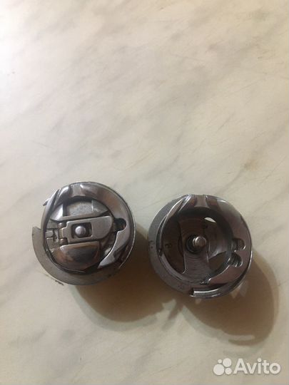 Челнок для швейной машины