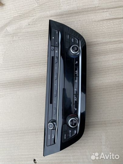 Панель управления аудиосистемой BMW X3 G01