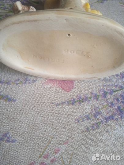 Статуэтка Девочка с куклой. Старая Германия