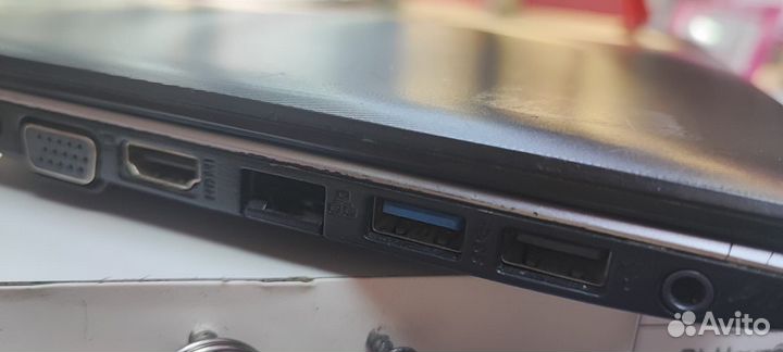 Ноутбук asus x550c