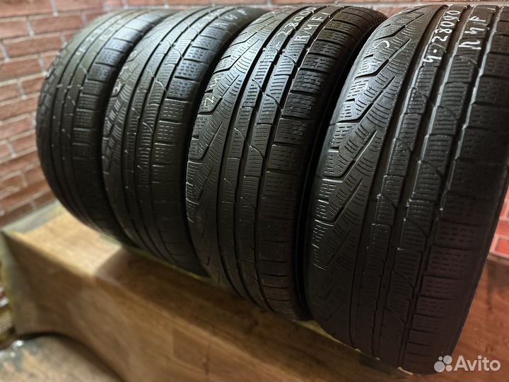 Pirelli Winter Sottozero 245/45 R18 100V