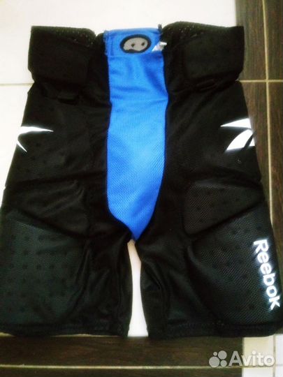 Шорты для роллерхоккея,хоккея Reebok