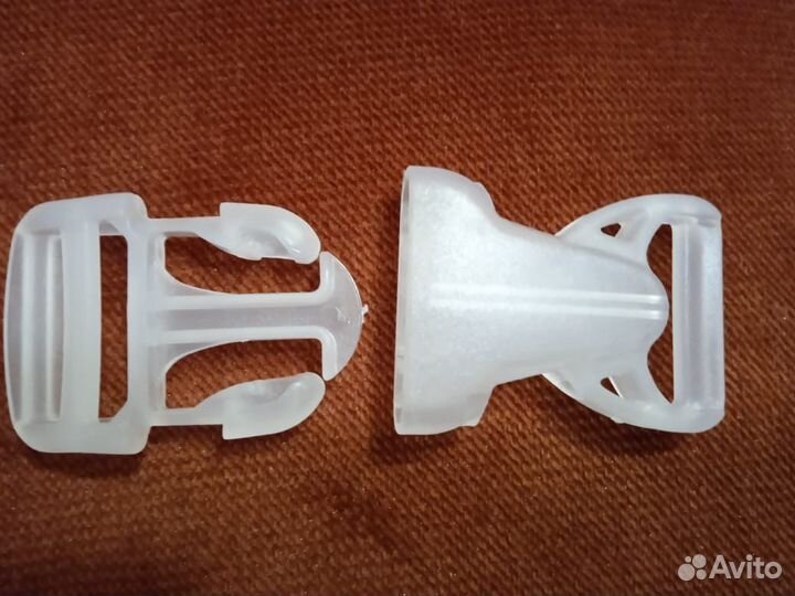 Пластиковые карабины для шитья