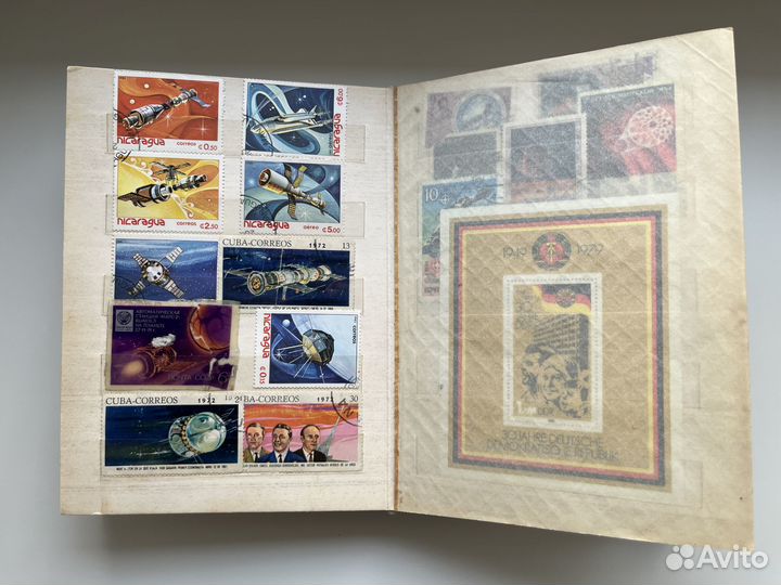 Коллекция марок в альбоме